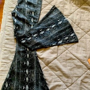brand new snake skin print rock &roll denim.  High rise Bell bottom 28x32